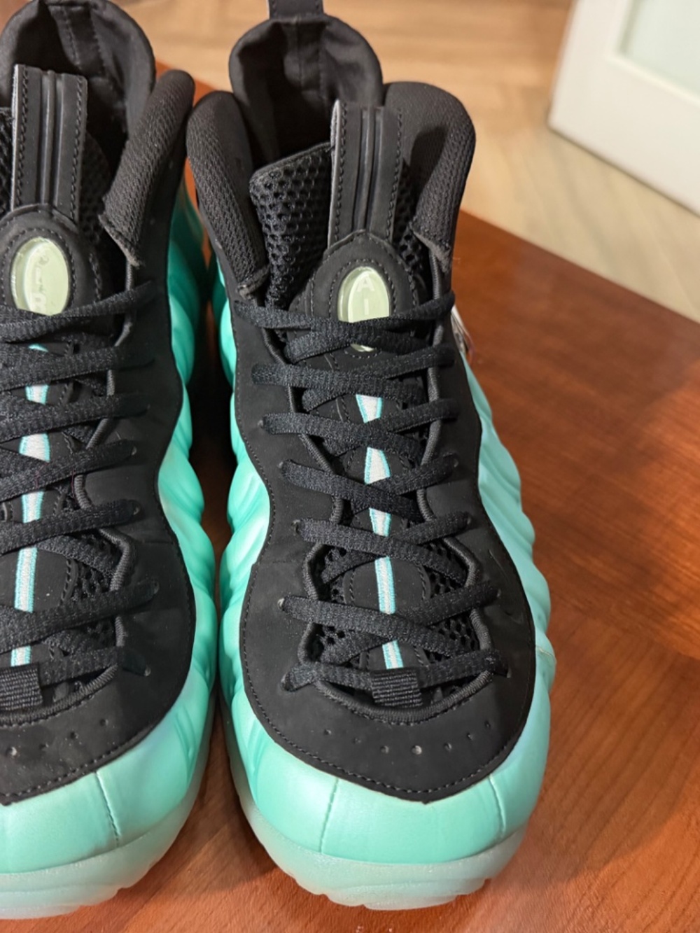 sneakers - Picture 9 of 11